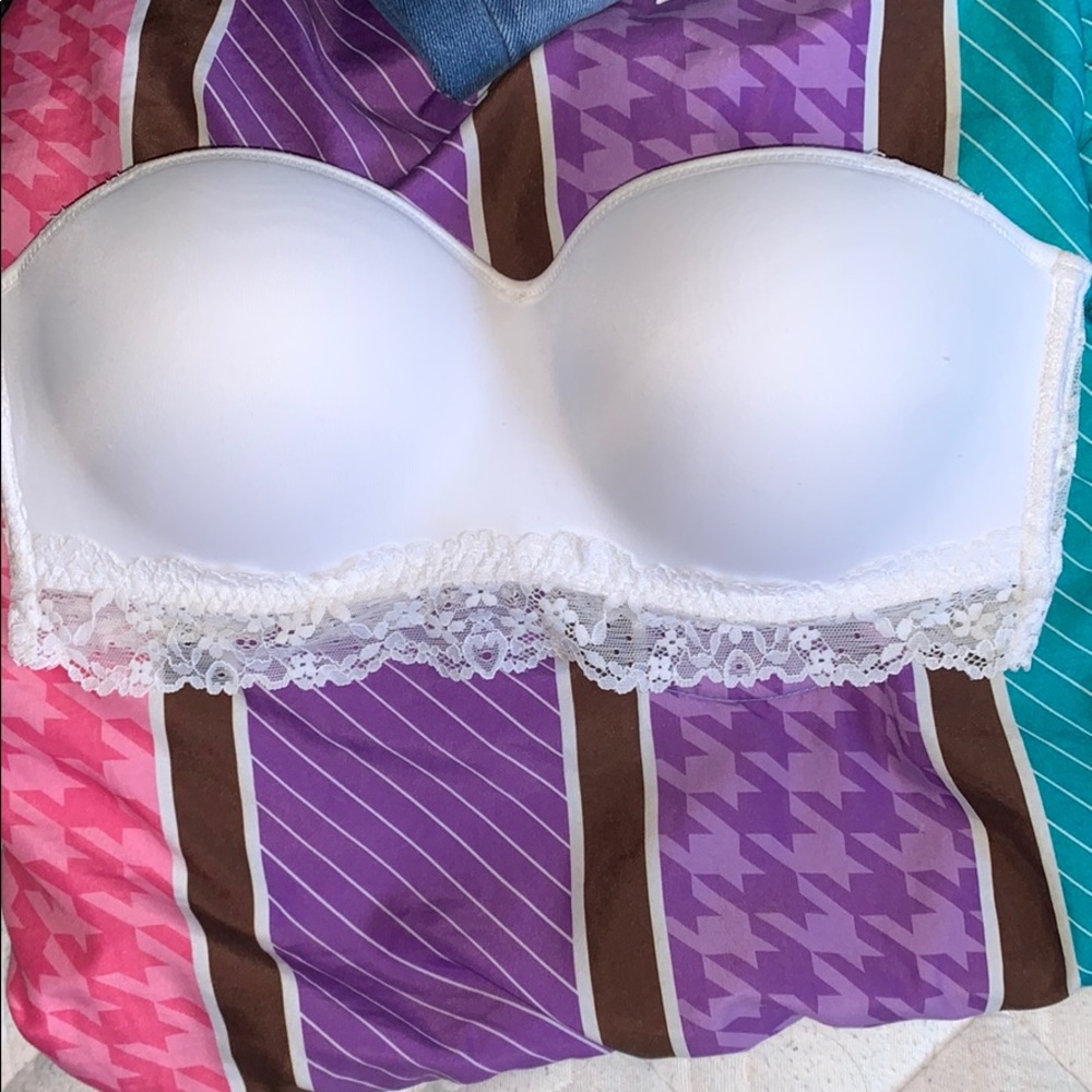 Super cute strapless bra